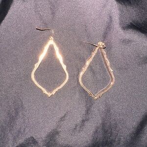 Rose gold Kendra Scott